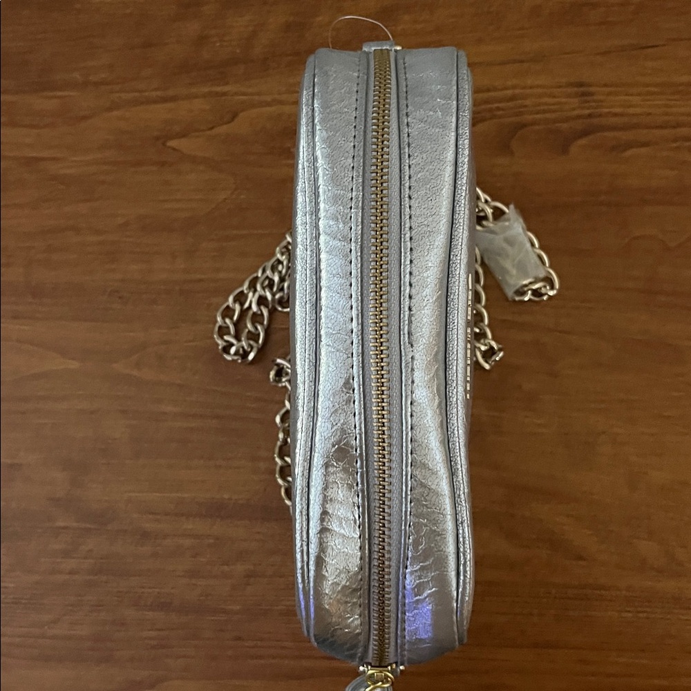 VICTORIA’S SECRET Chain Crossbody Bag - Picture 4 of 4
